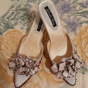 Fashionable dress shoes